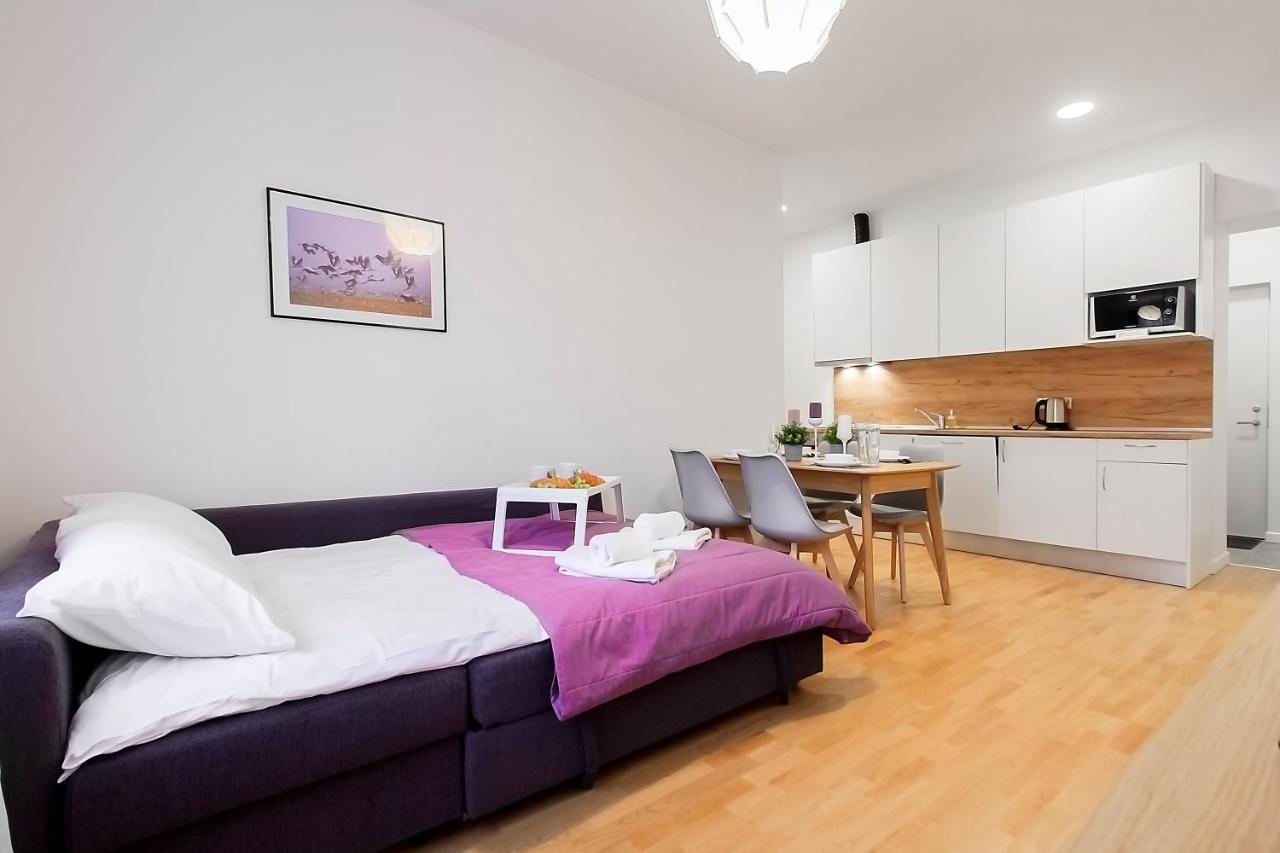 Residential Barona Apartments In Riga Centre 외부 사진