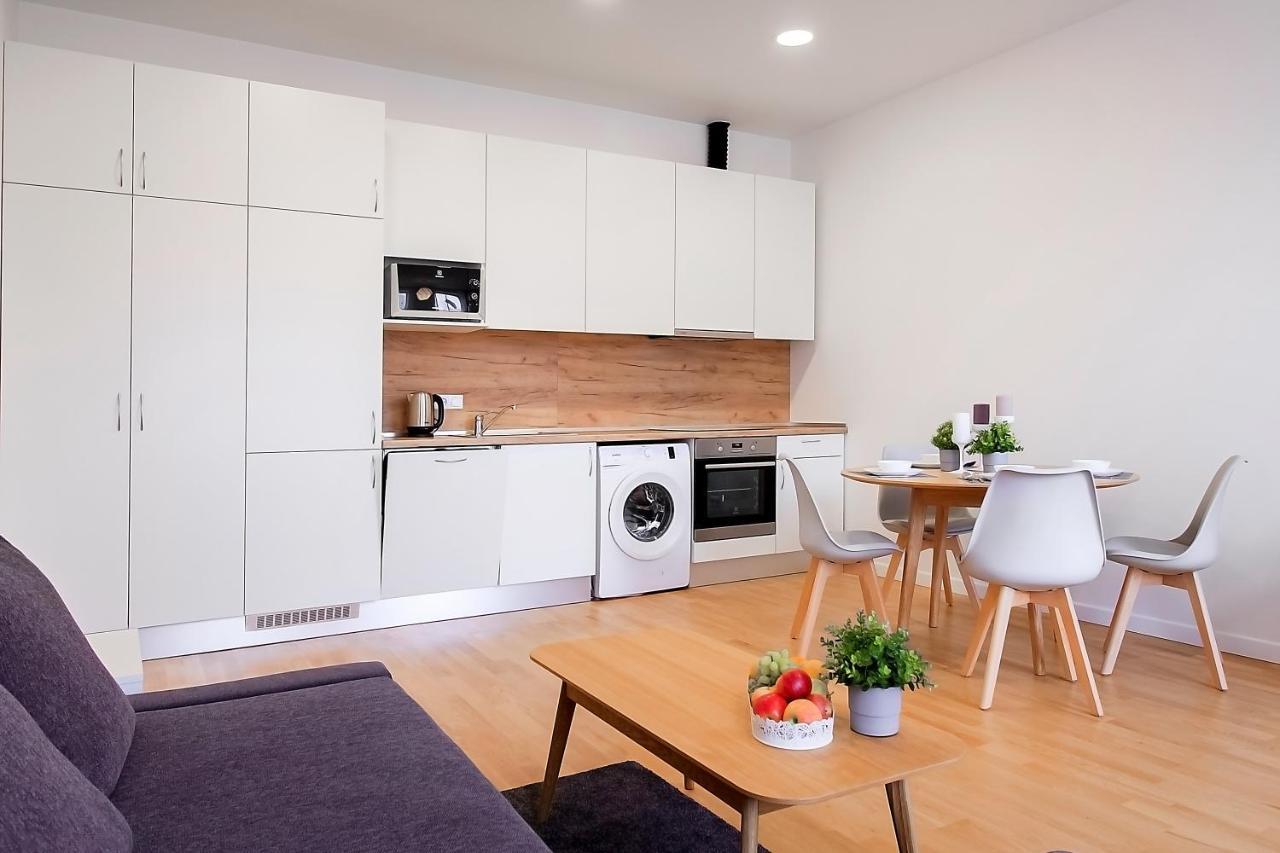 Residential Barona Apartments In Riga Centre 외부 사진