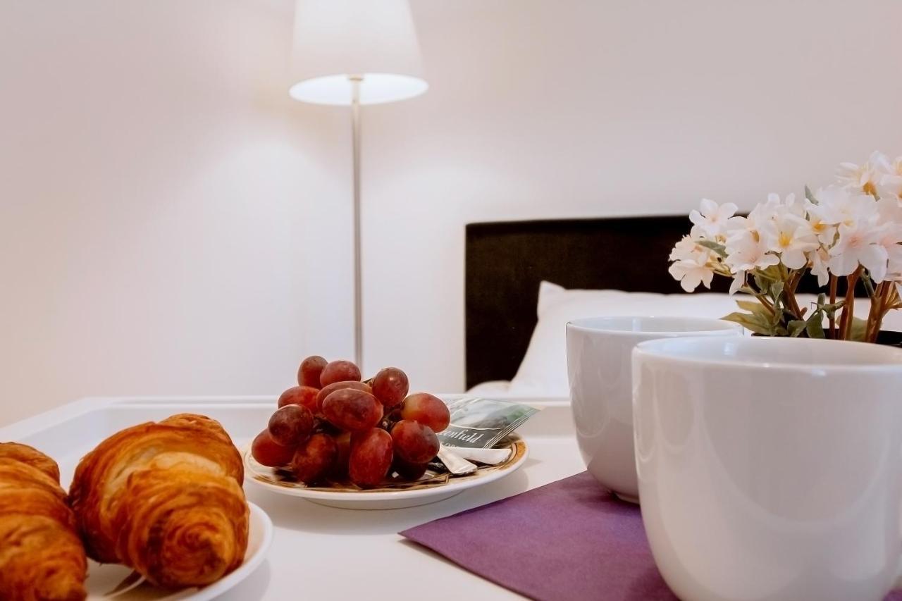 Residential Barona Apartments In Riga Centre 외부 사진