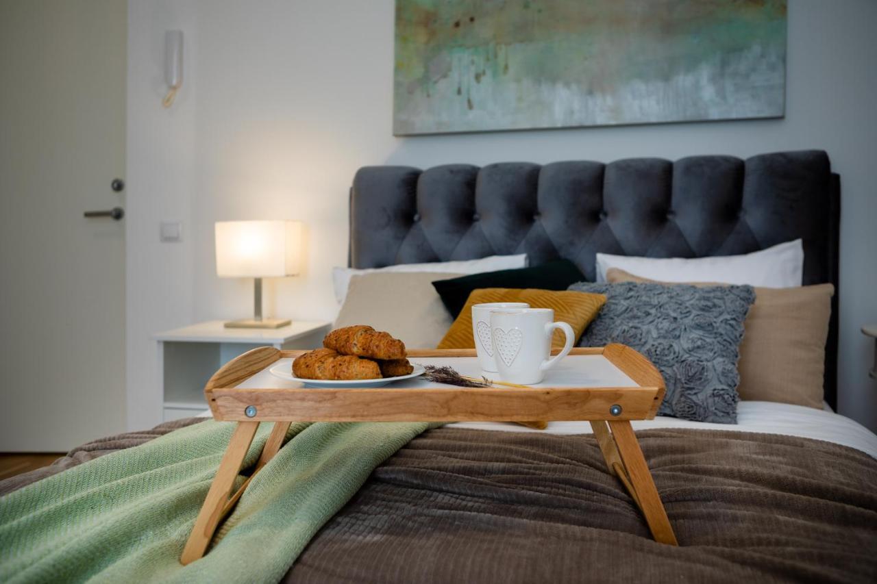Residential Barona Apartments In Riga Centre 외부 사진